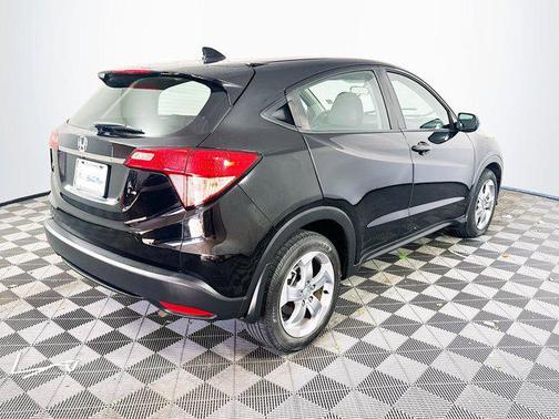 2022 Honda HR-V LX