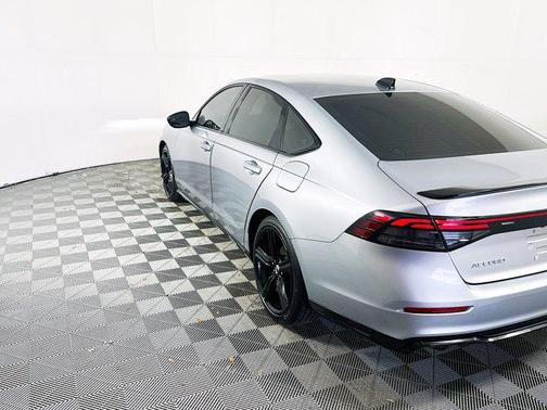 2023 Honda Accord Hybrid Base