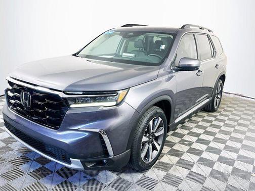 2023 Honda Pilot AWD Elite