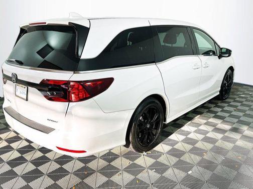 2023 Honda Odyssey Sport