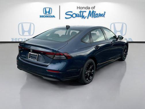2025 Honda Accord Sport SE 1.5T