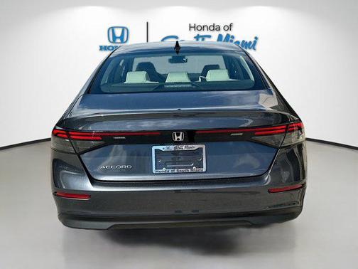 2025 Honda Accord Sport SE 1.5T