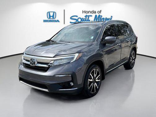 2022 Honda Pilot Touring 8-Passenger