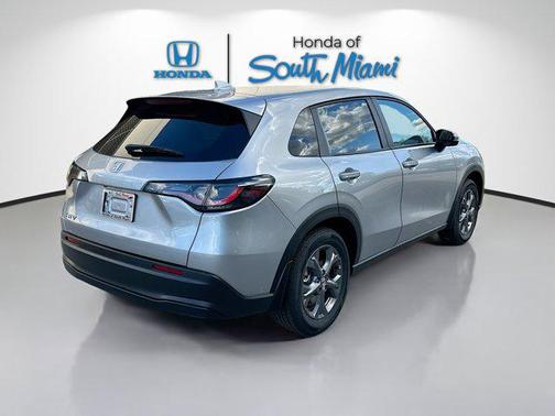 2026 Honda HR-V LX