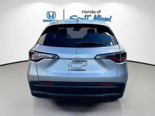 2026 Honda HR-V LX
