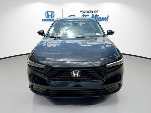 2025 Honda Accord LX 1.5T