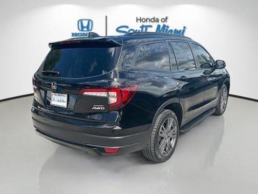 2022 Honda Pilot AWD Sport