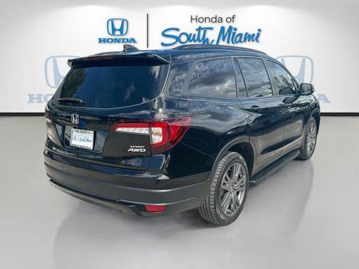 2022 Honda Pilot AWD Sport