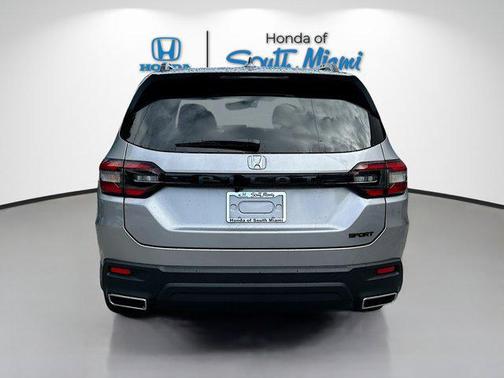 2025 Honda Pilot Sport