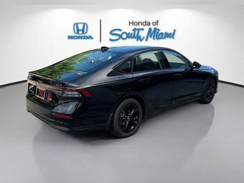 2025 Honda Accord Sport SE 1.5T