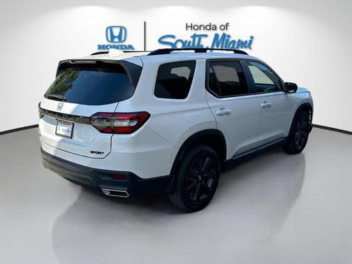 2025 Honda Pilot Sport
