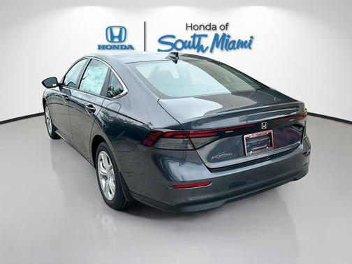 2025 Honda Accord LX 1.5T