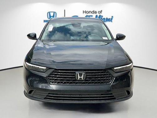 2025 Honda Accord LX 1.5T