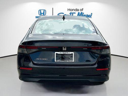 2025 Honda Accord LX 1.5T