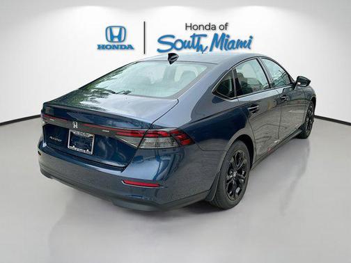 2025 Honda Accord Sport SE 1.5T