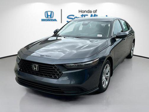 2025 Honda Accord LX 1.5T