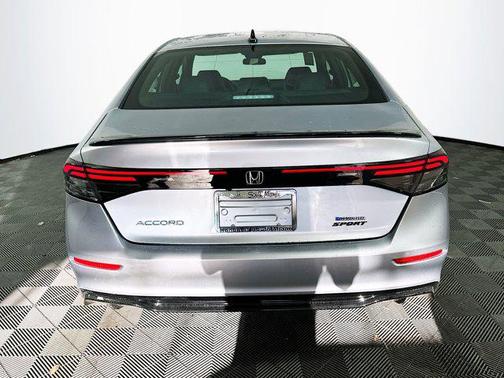 2025 Honda Accord Hybrid Base