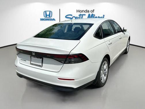 2025 Honda Accord LX 1.5T