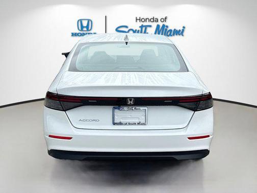 2025 Honda Accord LX 1.5T