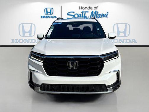2023 Honda Pilot AWD Elite
