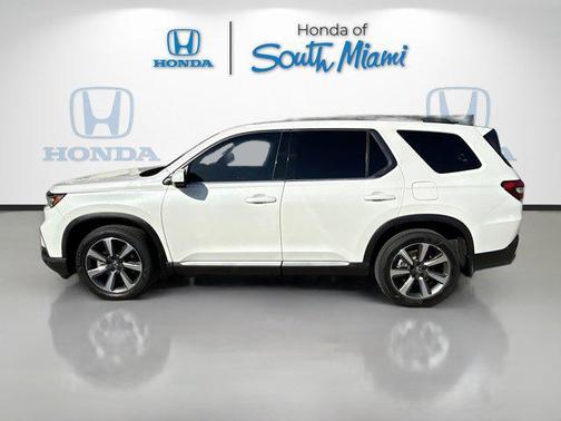 2023 Honda Pilot AWD Elite