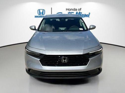 2025 Honda Accord LX 1.5T