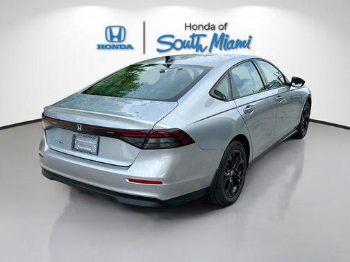 2025 Honda Accord Sport SE 1.5T