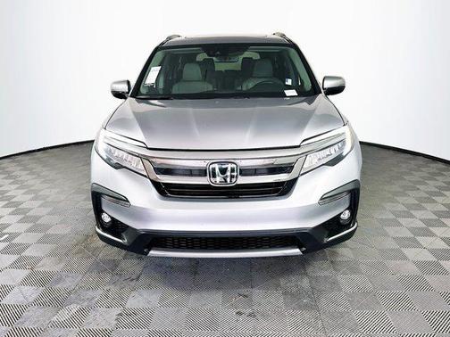 2022 Honda Pilot AWD Elite