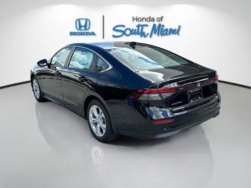 2025 Honda Accord LX 1.5T