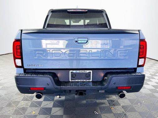 2025 Honda Ridgeline Black