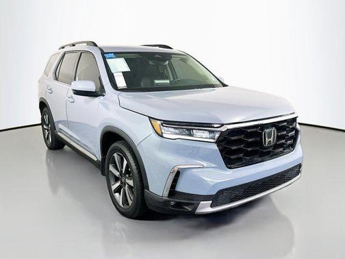 2024 Honda Pilot Touring 8-Passenger