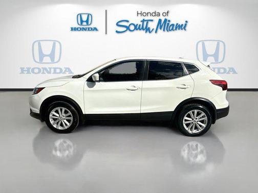 2017 Nissan Rogue Sport S