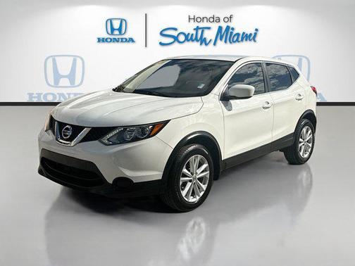 2017 Nissan Rogue Sport S