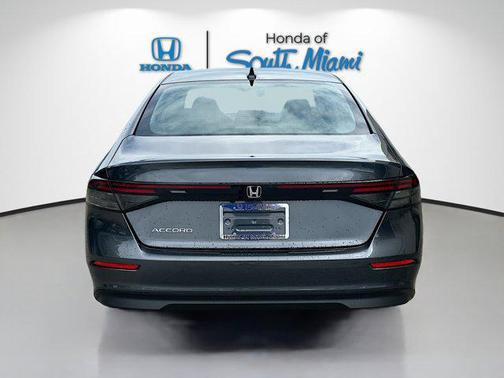 2025 Honda Accord LX 1.5T