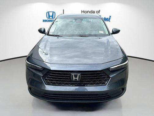 2025 Honda Accord LX 1.5T