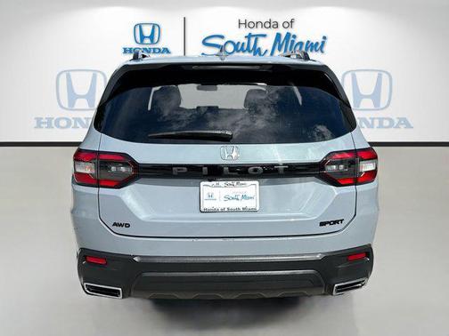 2023 Honda Pilot AWD Sport