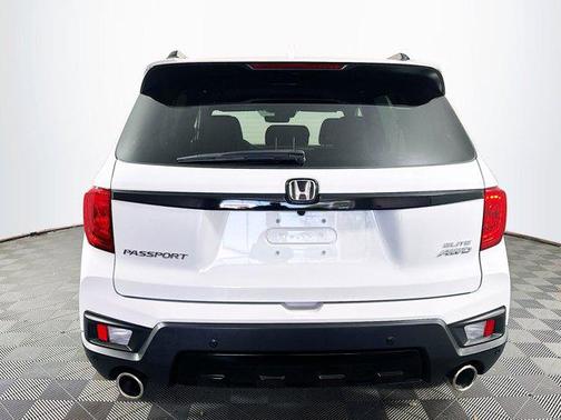 2023 Honda Passport AWD Elite