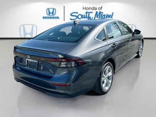 2025 Honda Accord LX 1.5T