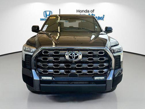 2024 Toyota Tundra Hybrid Platinum
