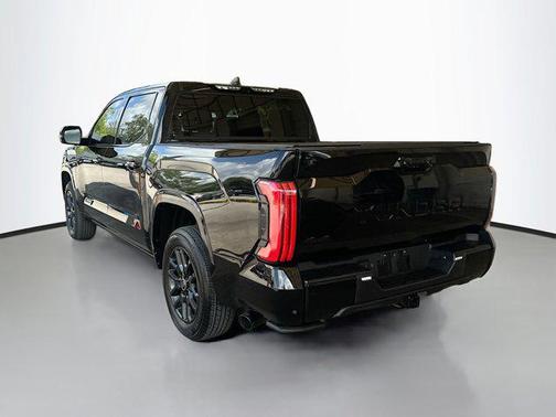 2024 Toyota Tundra Hybrid Platinum