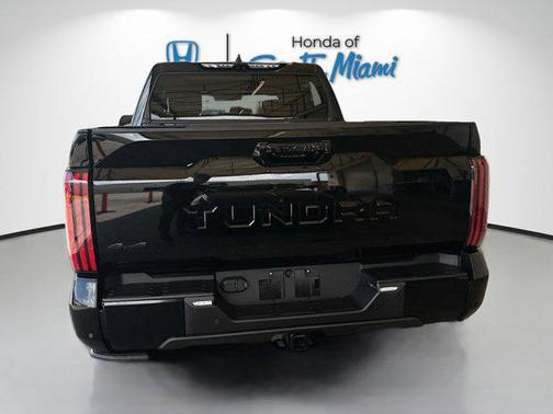 2024 Toyota Tundra Hybrid Platinum