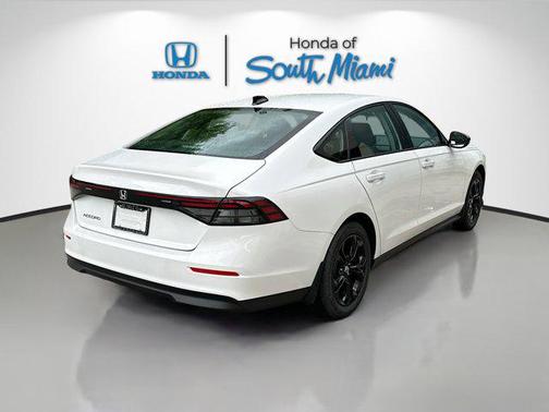 2025 Honda Accord Sport SE 1.5T