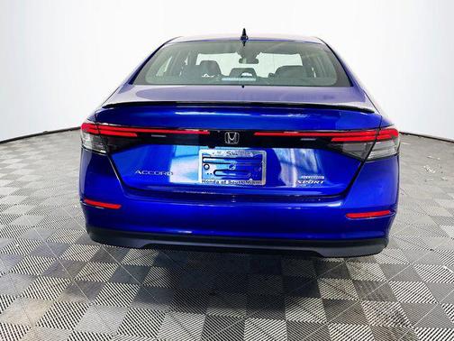 2025 Honda Accord Hybrid Base