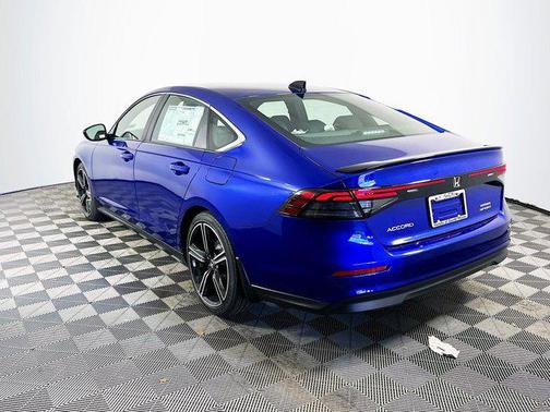 2025 Honda Accord Hybrid Base