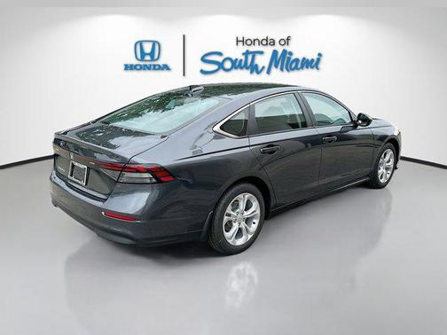 2025 Honda Accord LX 1.5T