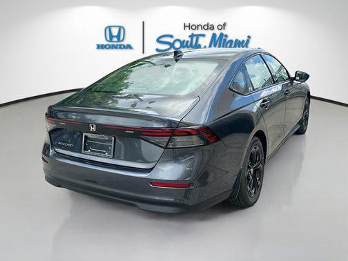 2025 Honda Accord Sport SE 1.5T