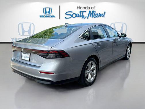 2023 Honda Accord LX 1.5T