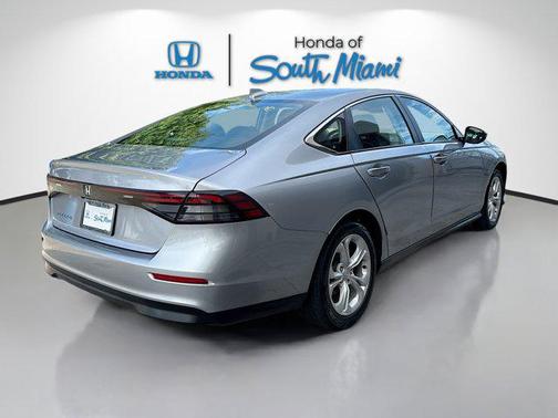 2023 Honda Accord LX 1.5T