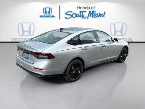 2025 Honda Accord Sport SE 1.5T