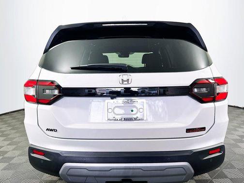 2025 Honda Pilot TrailSport